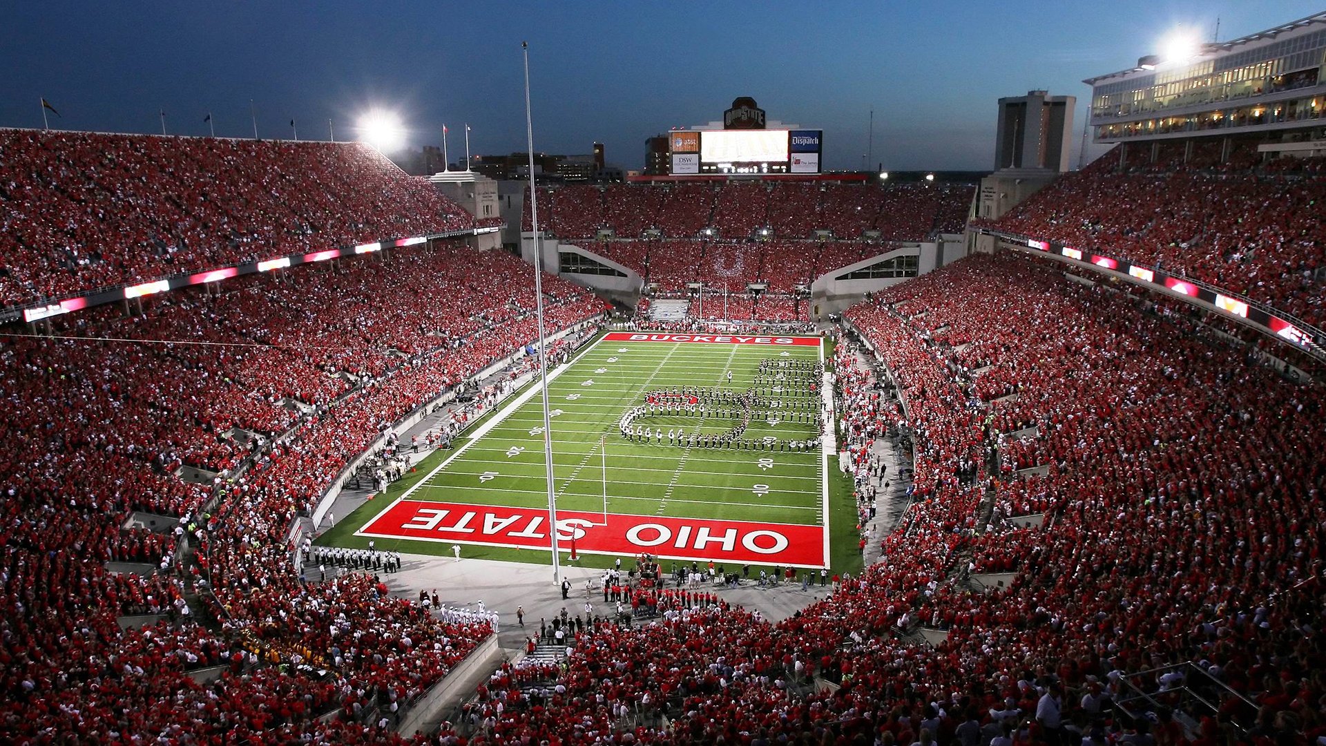 比赛场馆:主场改造完工提升观赛体验与安全标准,竞赛场馆运行